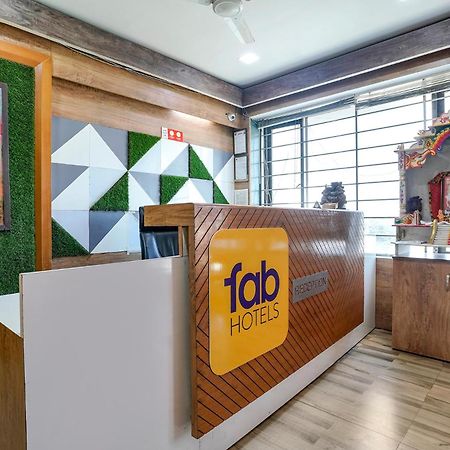 Fabhotel Galaxy I อาเมดาบัด ภายนอก รูปภาพ