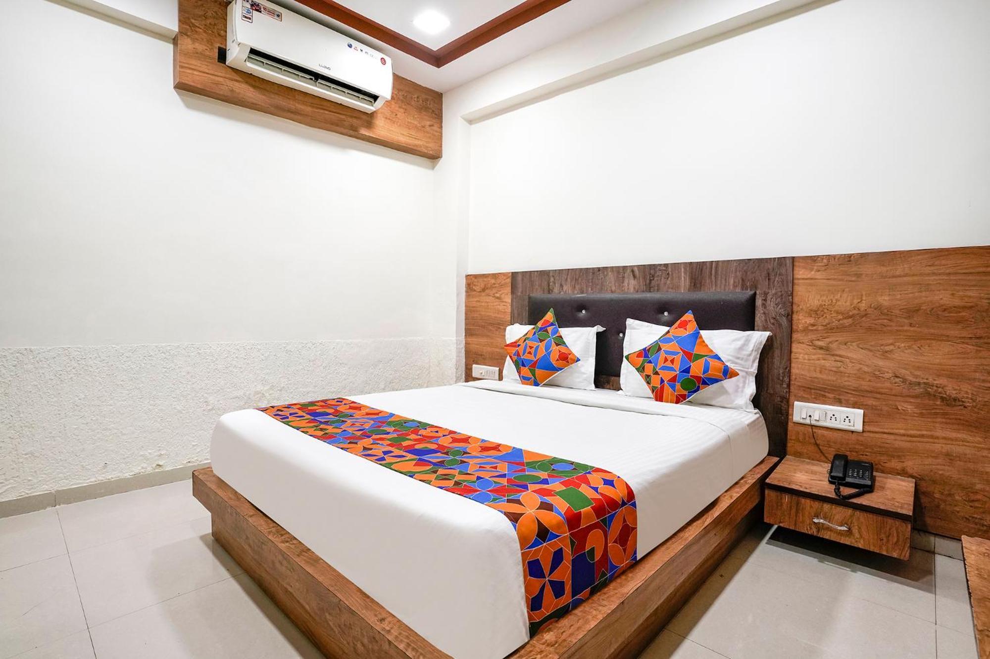 Fabhotel Galaxy I อาเมดาบัด ภายนอก รูปภาพ