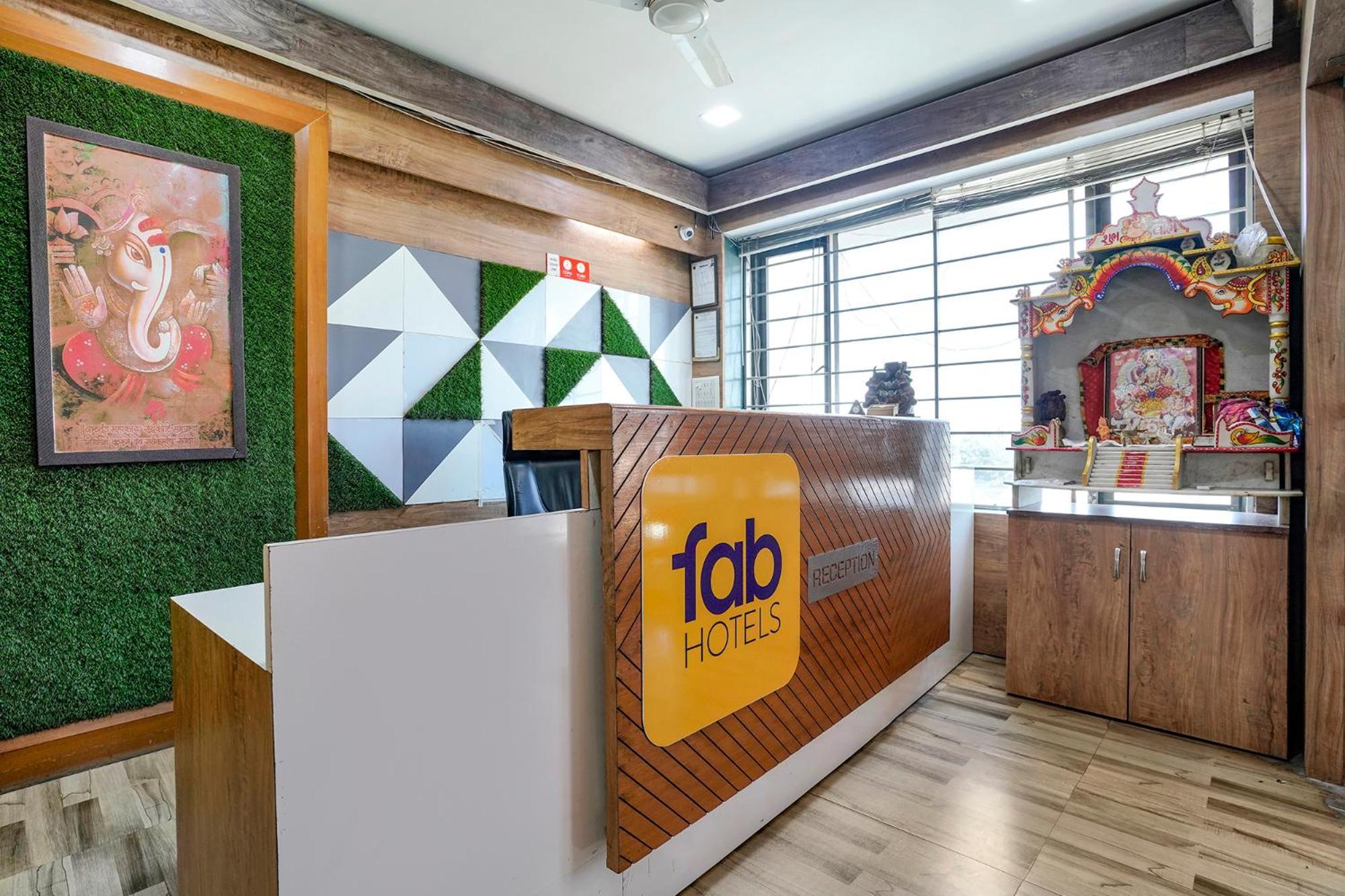 Fabhotel Galaxy I อาเมดาบัด ภายนอก รูปภาพ