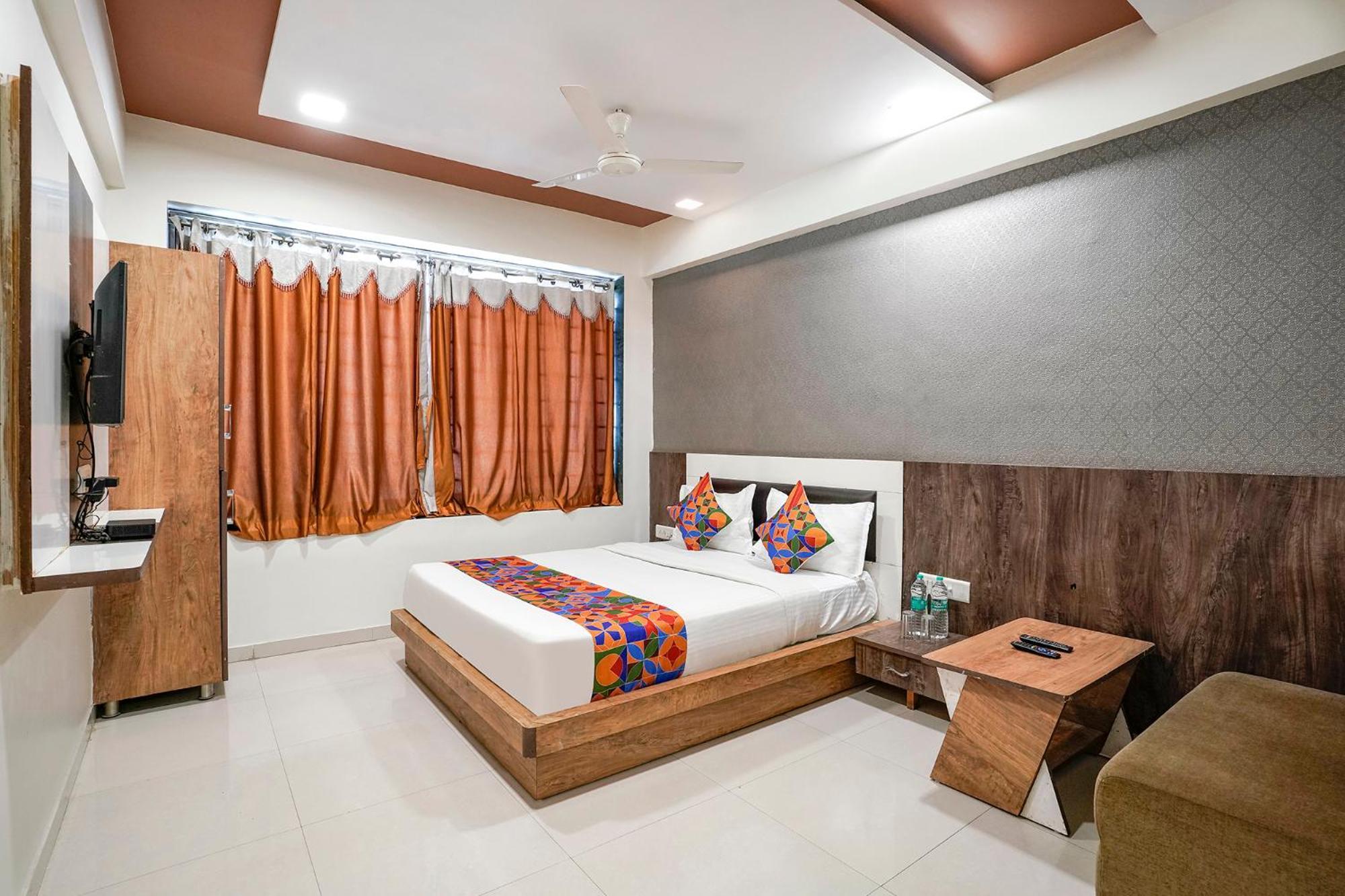 Fabhotel Galaxy I อาเมดาบัด ภายนอก รูปภาพ