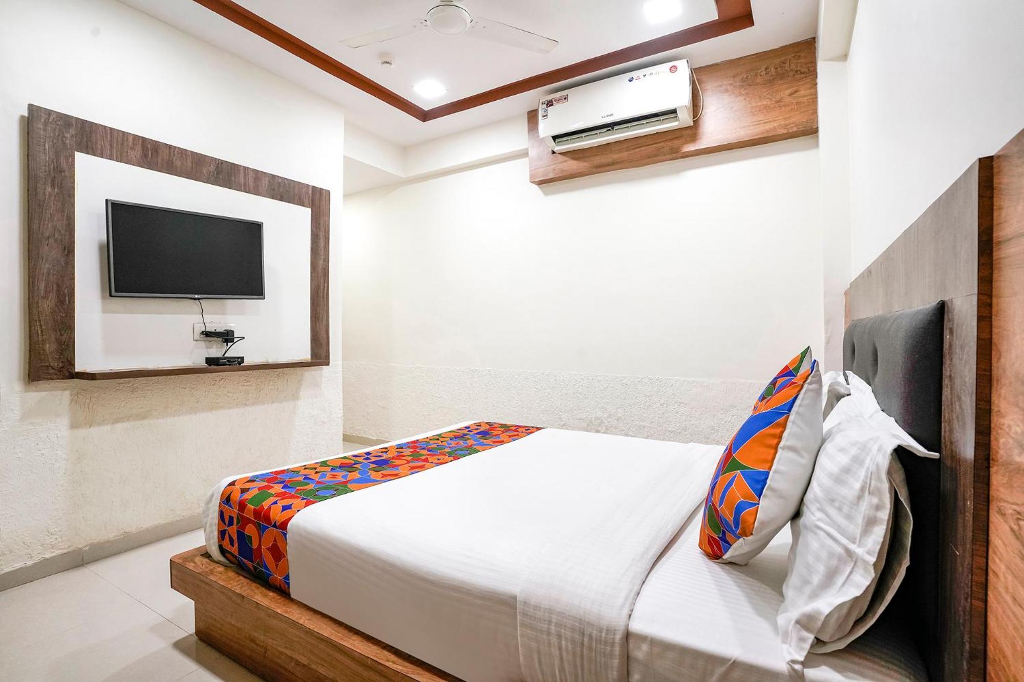 Fabhotel Galaxy I อาเมดาบัด ภายนอก รูปภาพ