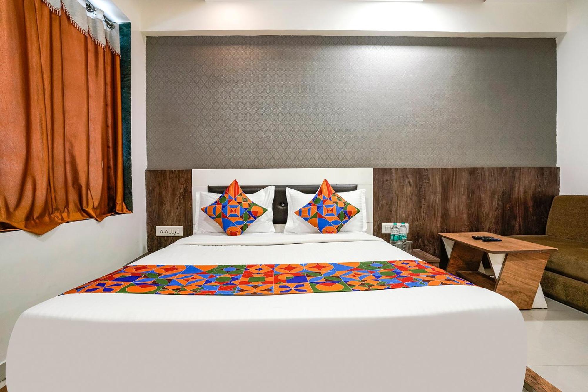 Fabhotel Galaxy I อาเมดาบัด ภายนอก รูปภาพ